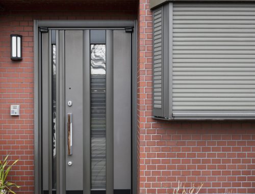 metallic-house-entrance-japan-building